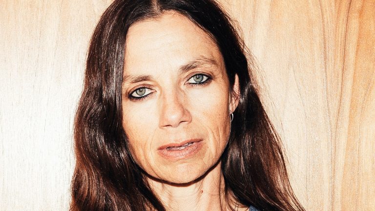 Justine Bateman Net Worth