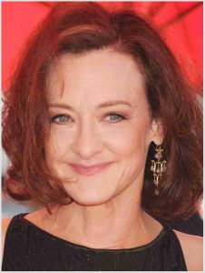 Next photo of Joan Cusack