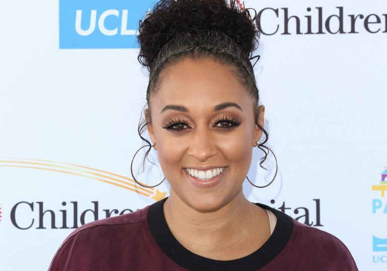 Tia Mowry Net Worth